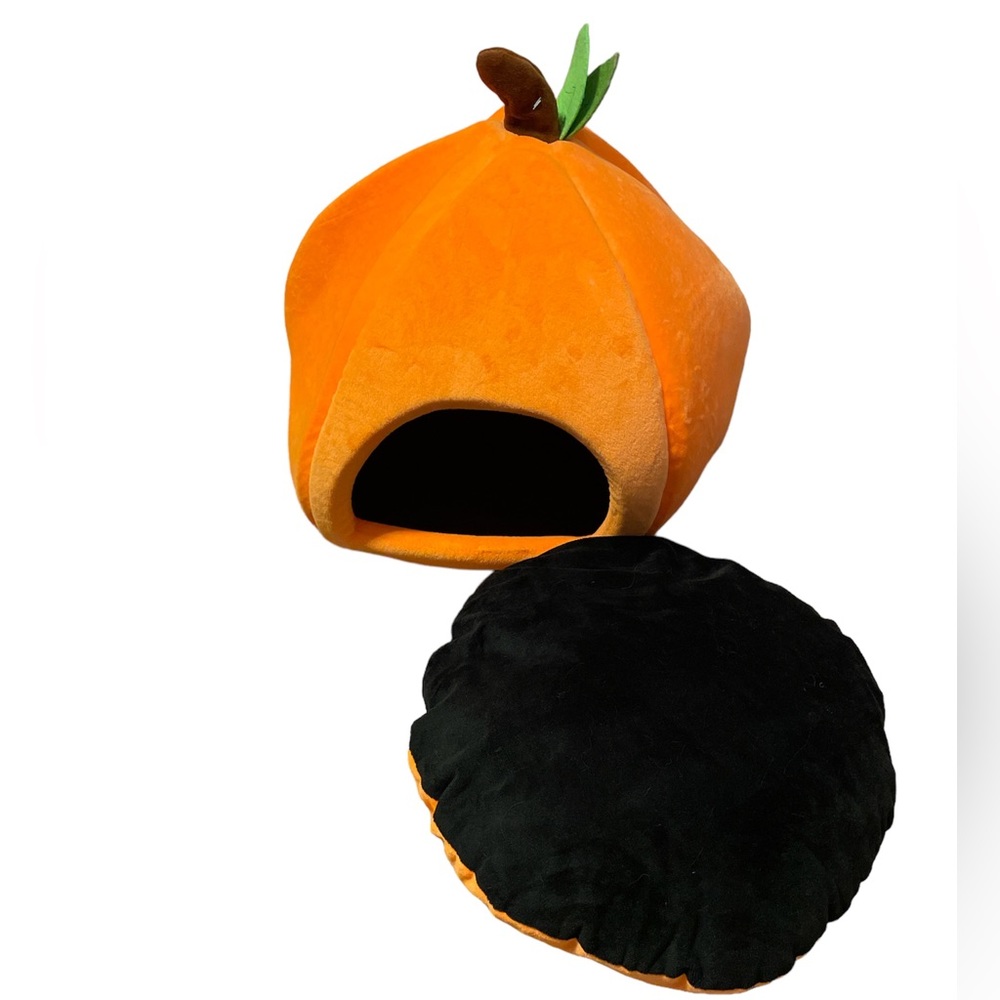 Pumpkin Shape Pet Bed Nesting Cave Plush - Picture 3 of 6